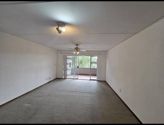 3 BEDROOM TOWNHOUSE FOR SALE IN MARAIS STEYN PARK